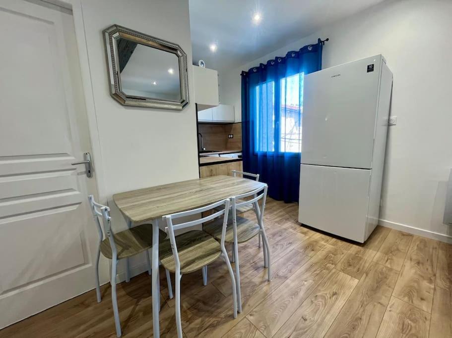 T2 Renove A 15 Min De Lyon Apartman Pierre-Bénite Kültér fotó